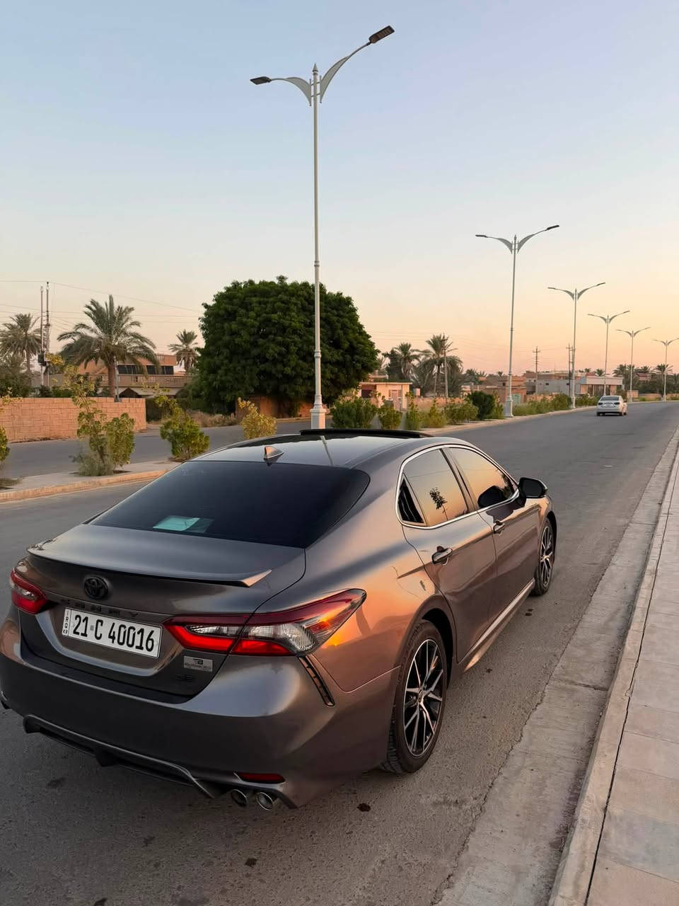 كامري se 2023 امريكي بلاك
محرك 4 2500 سلندر
حادثها سرقة قطعه وحده فقط البنيد يعني بدون حادث
السيارة
فول مواصفات :
فتحة
صما
كشن جلد
شاشة كار بلاي
سستم صوت
كروس سرعة
نحديد مسار
شفتات ستيرن
مودات قيادة
قيادة ذاتية
رادار
كامرا خلفية
وبعد موصفات الse معروفه
رايدها ب193$ و بيها مجال بسيط
مكان السياره العلم
***********
