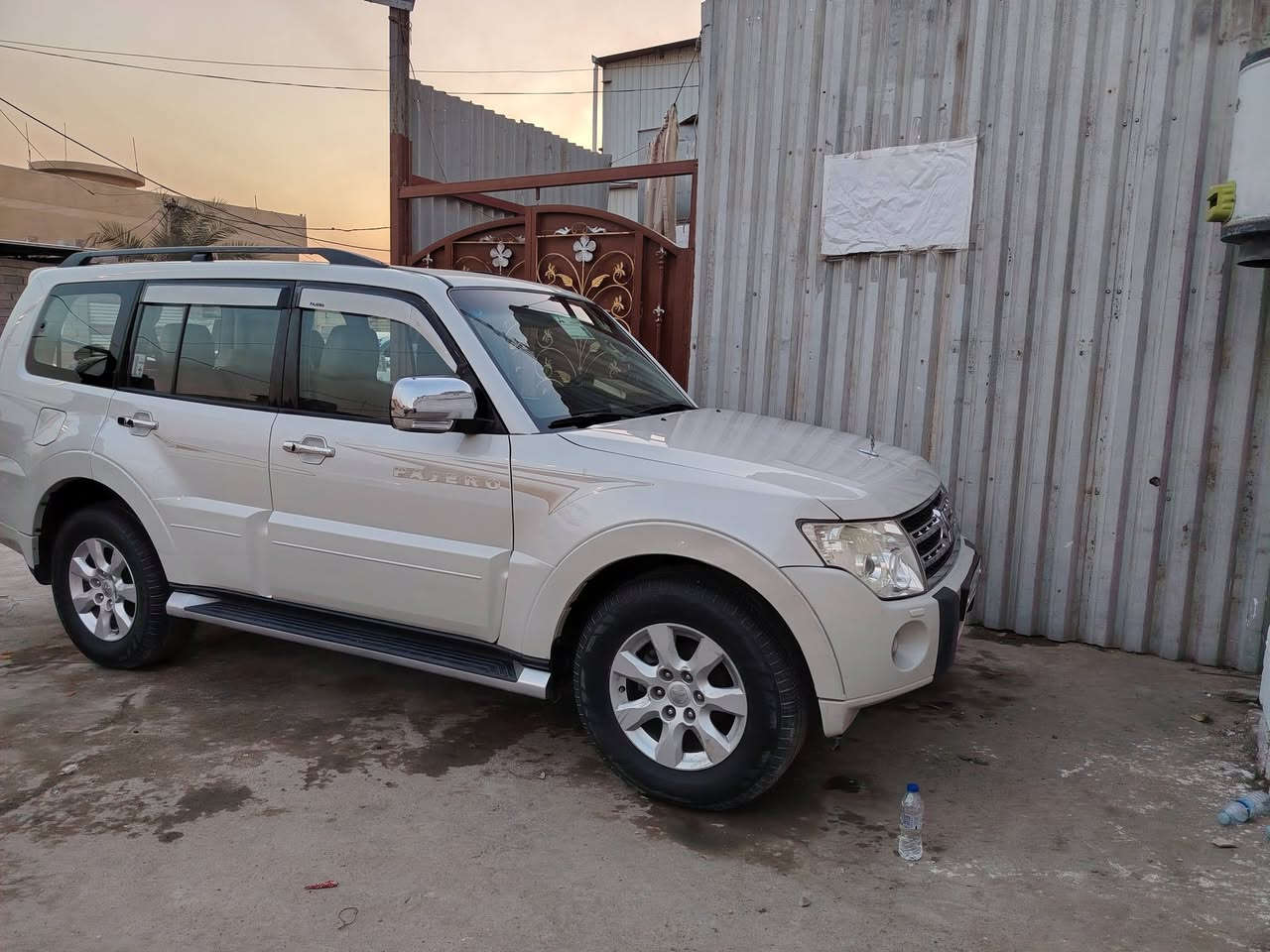 السلام عليكم باجيرو حبتور, 11خليجي مكفوله 
رقم بغداد بسمي مكينه 3500للبيع أو مراوس مكاني بغداد رقم الهاتف ***********
