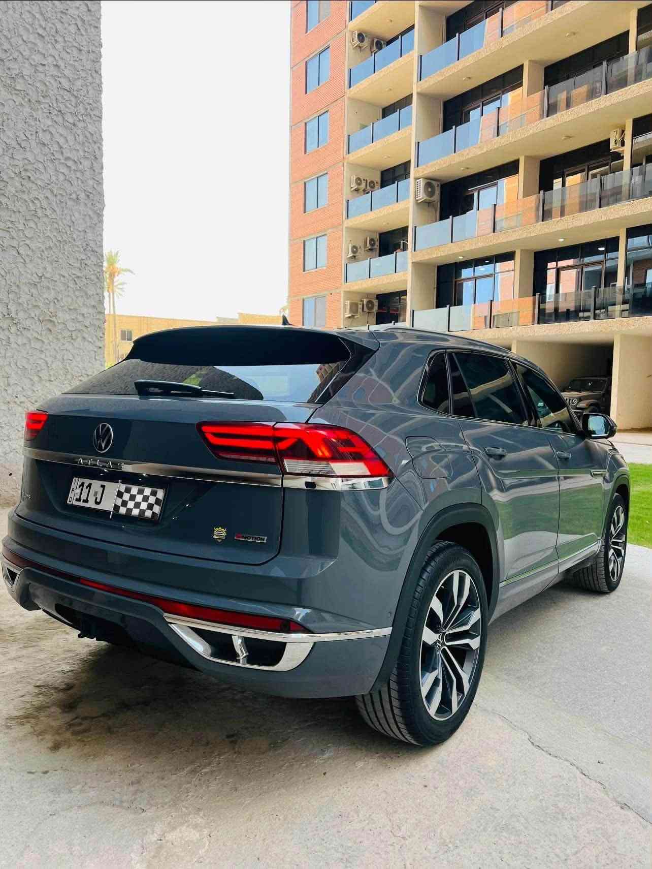 🚘 للبيع فولكسفاغن أطلس كروس سبورت 2022 – Premium R-Line 🔥
✨ الموديل: Volkswagen Atlas 2022

⭐ الفئة: Premium R-Line

💪 المحرك: 6 سلندر 3.6L

❤️ الداخلية: أحمر – سبورت وفخمة

🚙 الدفع: 4×4

🔥 مواصفات عالية وتجهيزات Premium

📌 السيارة نظيفة ومحافظة

💰 السعر: يحدد عند الاتصال

📍 الموقع: بغداد - العرصات 

⭕️السيارة كفالة عامه من البارد والصبغ والتبديل 

حادثه من امريكا غرق لبدايه الباب وكل الكهربائيات وكلشي بيها على الكفالة والشركة نظافة زيرو ومرفق صورة امريكا حد الماء 

📞 للاستفسار والتواصل:

***********

🔑 السيارة مناسبة للعائلة وللي يريد سيارة قوية، واسعة وفخمة بنفس الوقت.

للجادين فقط.
