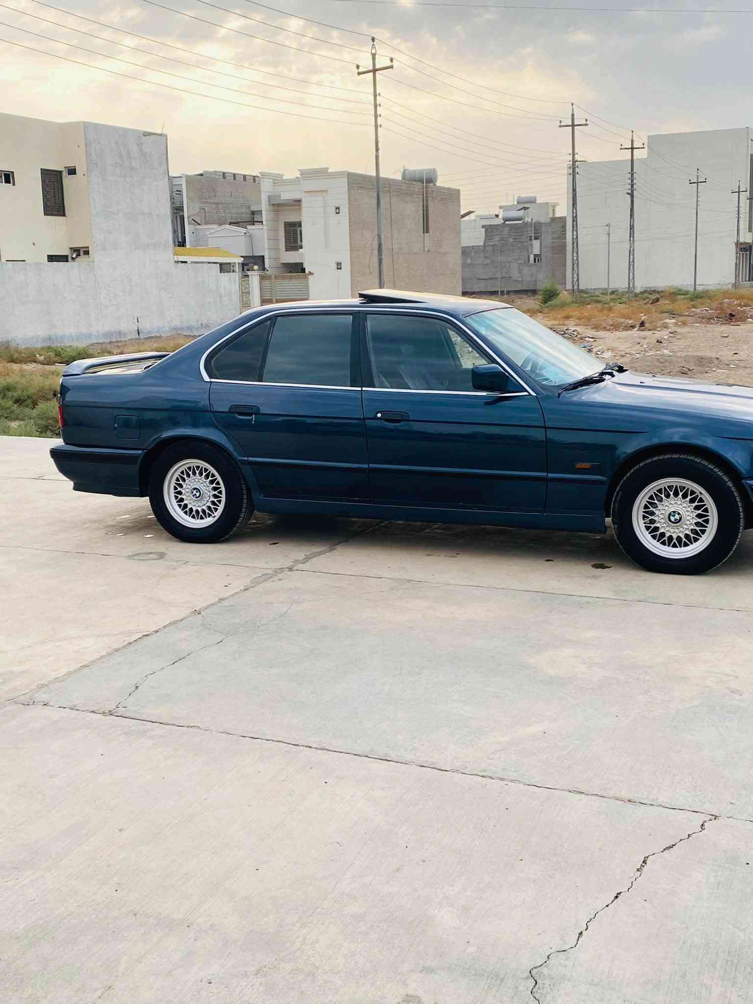 بي ام 525 • ١٩٩٢ • تحويل مباشر