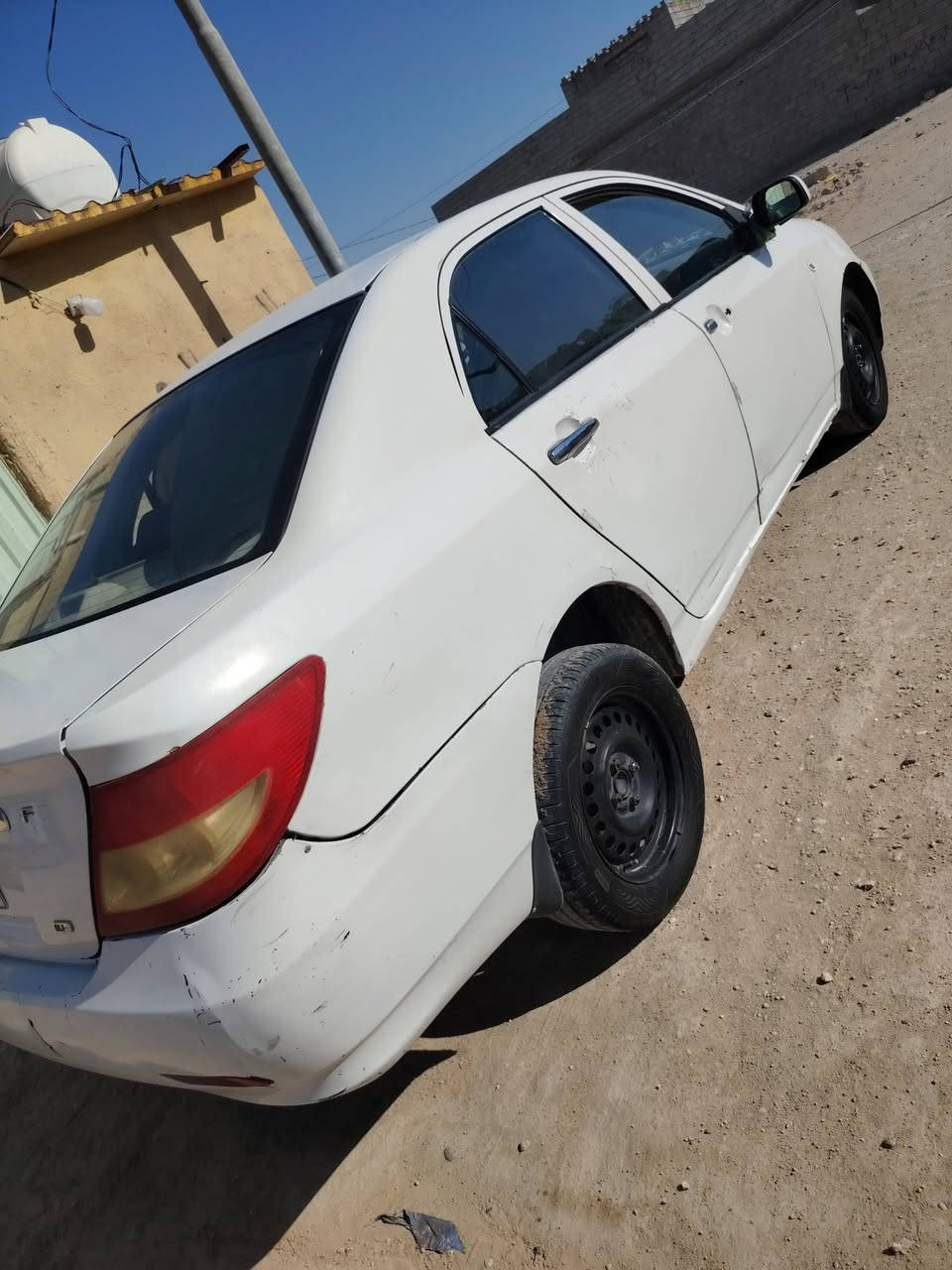سلام عليكم بي واي دي f3 2011 رقم بابل نكليزي
كير ومحرك مكفولات 
تبريد مايشتغل مكاني نجف السعر 34 وبيه مجال بصيط
***********
