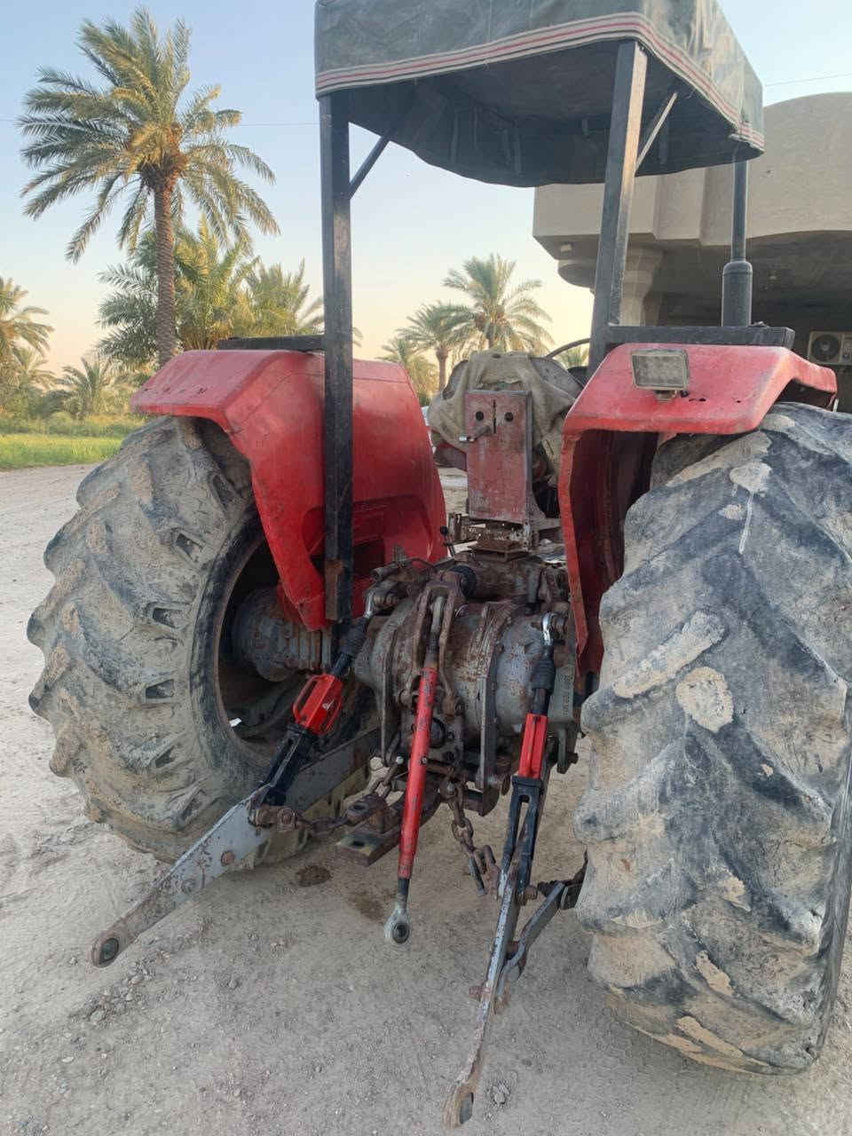 للبيع فوركسن ٢٧٥ محرك وكير واكسل مكفولات كتاب شركه السعر ٨٥٠٠  الاتصال ***********&*********** المكان الفلوجه
