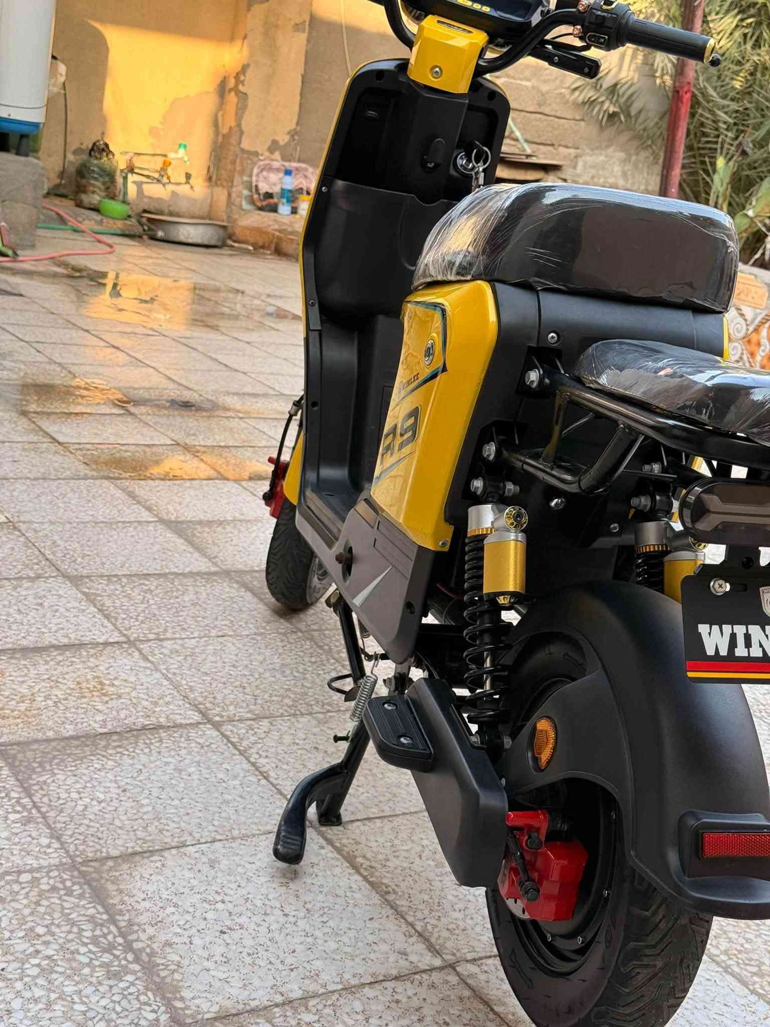 دراجه شحن للبيعR9كلش نضيفه اخت الجديد كفاله عامه بطاريات جددويلي 5كبار
سعر 475بيهه مجال قليل

البصره الهارثه***********
