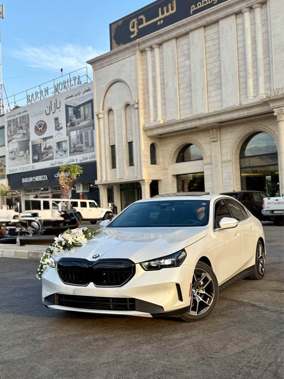 BMW 530i 2026 Experience Full Clean title Titanium Edition Face Lift 💵(495$)🔒

بي ام دبليو  BMW 530i Xdriveإكسبرنس تايتانيوم اديشن كلين تايتل مرقم جاهز💯 و كتاب تضليل باقي سنه🛑
سعر/ 495$ ورقه مجال جدا بسيط ماكو بهيج سعر جاهز و مرقم.

موديل /2026 الشكل الجديد كليا

العداد / ماشية 34 الف فقط

اللون /ابيض ميتاليك ، تيتانيوم اديشن، ديزاينو ، 

 السيارةفول الفول، مواصفات كاملة للاخير, اربع ابواب بصمة و صندوق كهربائي و فتح واغلاق ذاتي للسيارة و الصندوق عند الاقتراب ، فتحة سقف ، لايتات و دايناميك، شاشة و ٥ كاميراو حساسات امامية خلفية ٣٦٠ درجة ، رادار امامي وخلفي و جانبي و مانع اصطدام توقف ذاتي ، رادار کبیر اداپتیف نظام القيادة الذاتية ACC، نظام منع الخروج عن المسار LKA

نظام النقطة العمياء BSA , عداد سرعة الكتروني ، شاحن موبايل لاسلكي ، بريك بصمة و اوتو هولد ، سماعات هارمان كاردون ، كشنات امامية كهرباء و ميموري جهتين ، سكان كهربائي وهزاز عند الخطوط، تحكم صوت السيارة بالاشارة ، 

دواخل ليد تتغير عدة الوان حسب الرغبة ٧ مود 

السيارة جديدة بمعنى الكلمة زيرو ، بدون اي نقص ، سيرڤس كامل بدون اي خلل 

وارد امريكي كلين تايتل بشرط الفحص والباقي مكفولة من الصبغ والبارد و الرصعات و كلشي جدا جديدة السيارة

موبايل / *********** whats app أربيل, العراق

