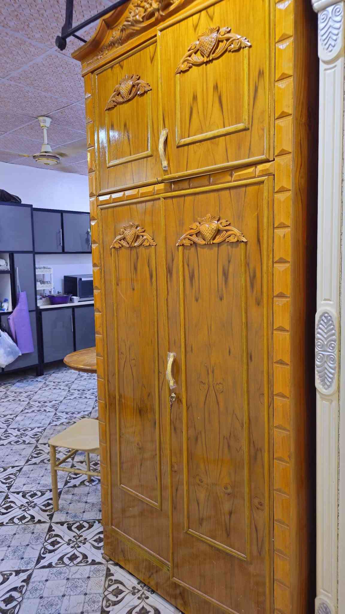 السلام عليكم
غرفه صاج كلش جديده ماصار فتره من مشتريه ماخذه بمليون وثمنميه وهسه ارد ابيعه ارد احول لغير مكان سعره مليون وستميه 
مكاني الاصمعي الجديد رقمي بس واتساب ***********
