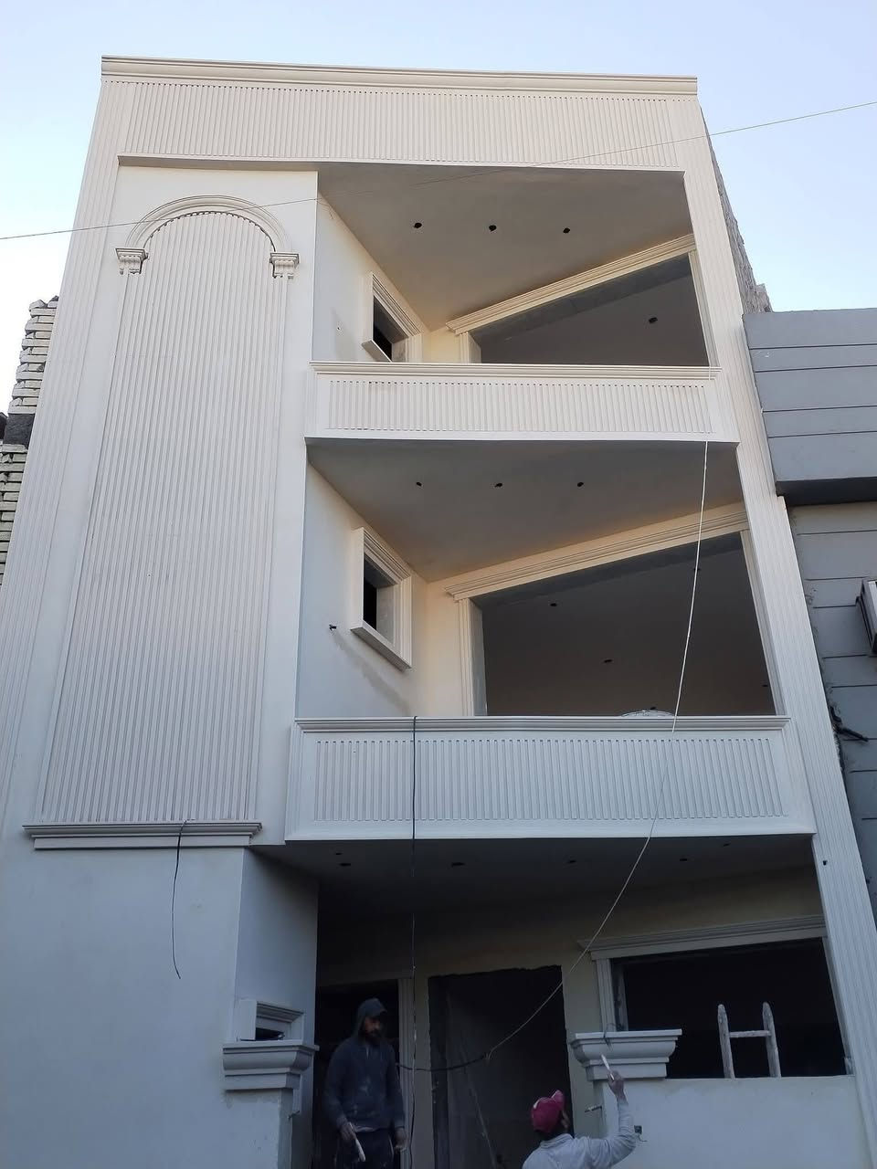 سلام عليكم ورحمه الله وبركاته خلفه لبخ متفرق كادر متمكن من 3خلفات شقل درجه اولى مراسله الصفحه او الوات ساب ***********
