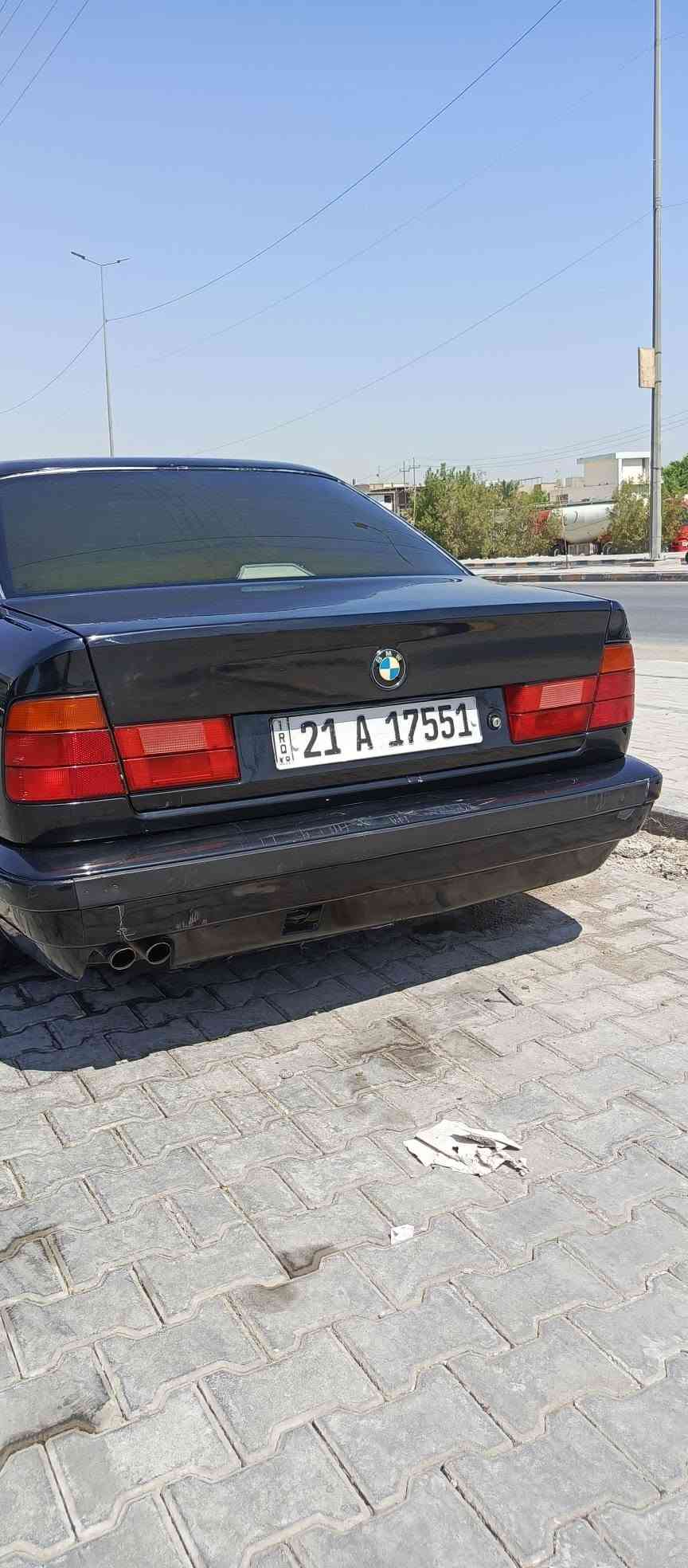 السلام عليكم 525 سكر فانوس 
سياره موديل 92 
سياره اصل دبل ايرباك واصل بجم عريض سياره جاهزه للاخير ما ناقصها ولا الف تخم تاير حداديه ماكينه كير كلهن شرط سياره نعمه من الله المكان نجف الاشرف 
تفاصيل على هذا الرقم 
*********** النجف, العراق
