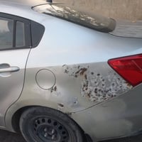 كيا ريو ٢٠١٢ خليحي بيها بس حادث جاملغ  خلفي بدون دواخل جارده السياره م...