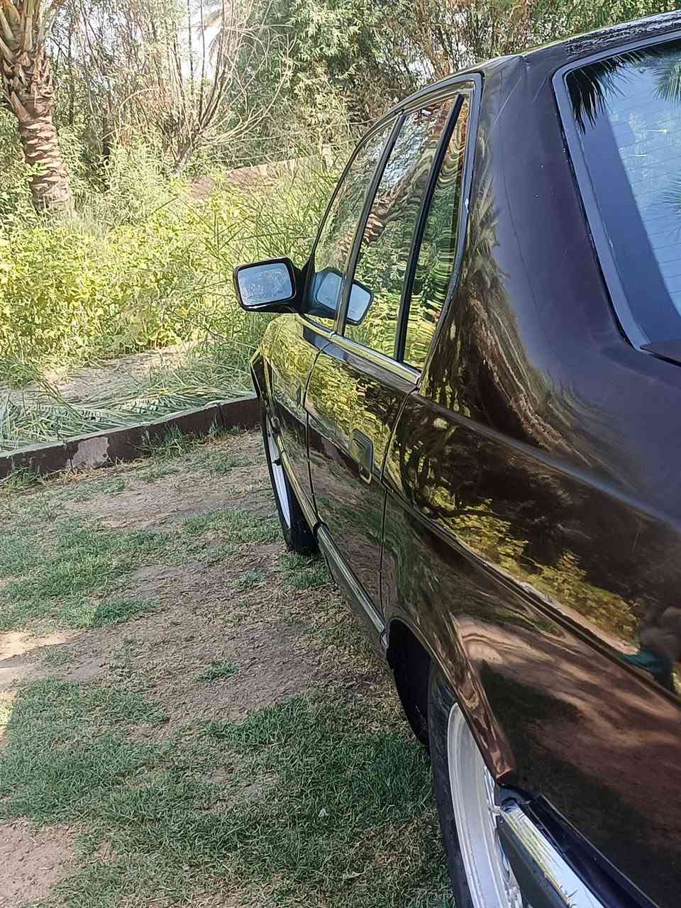 BMW740i أصل 
رقم بغداد 
دبل جام / قير أوتوماتيك 
كامل مواصفات عدا الفتحه 
السعر 60و بيه مجال 
مكان : الأنبار. الفلوجة
للتواصل و الاستفسار :***********
