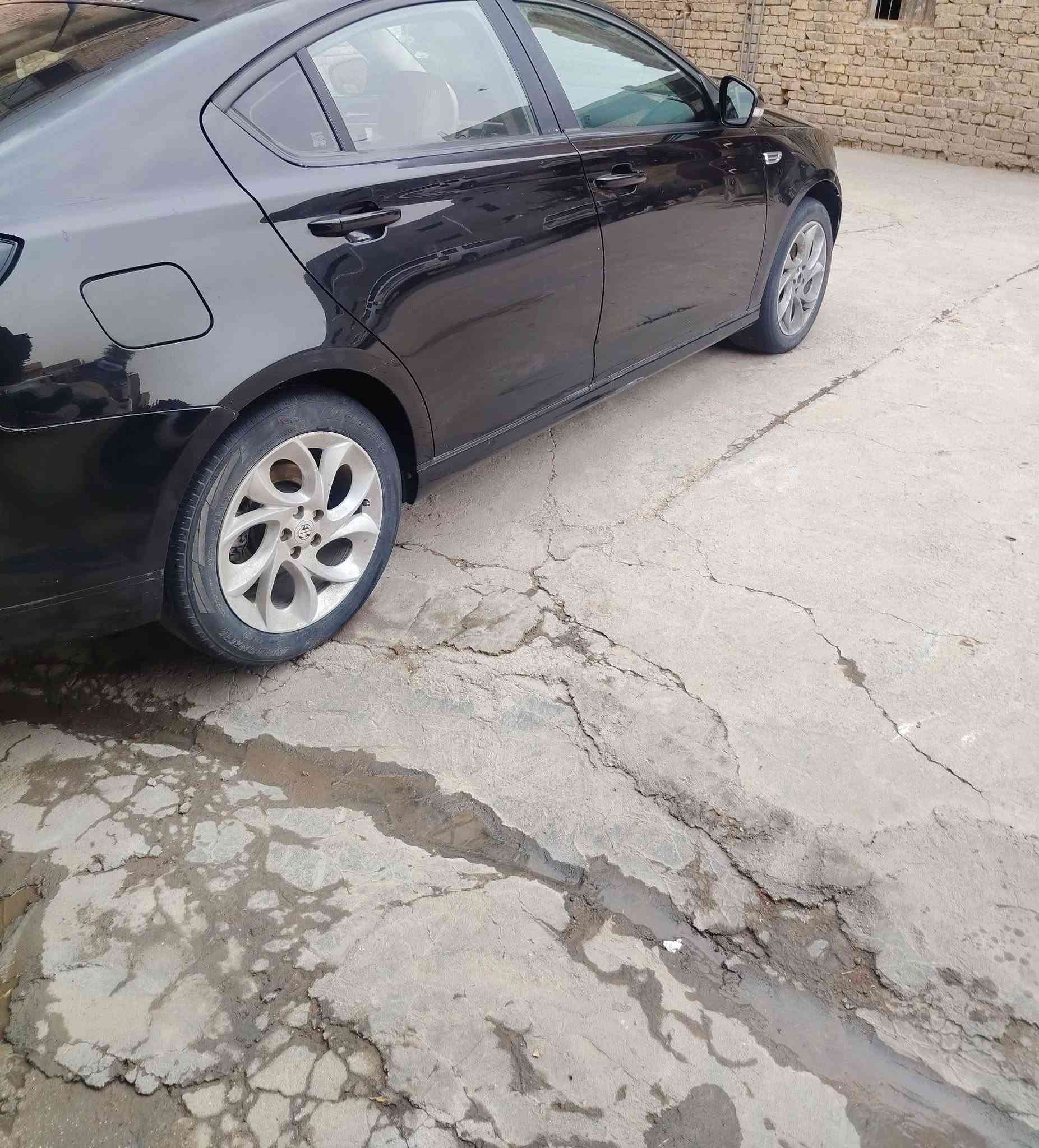 ام جي 6 • ٢٠١٤ • رقم اربيل
