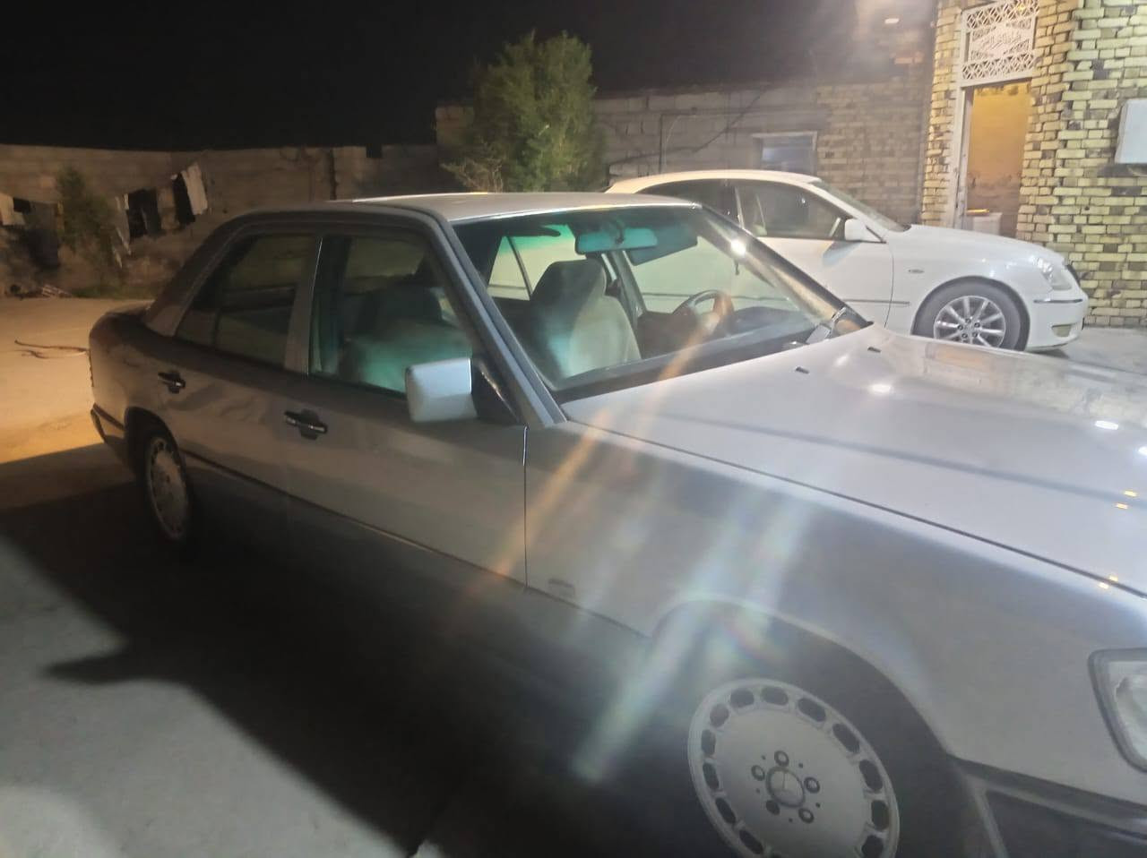 مارسدس موديل 85 مكينه 2500 سنويه 2031 
مصبوغه عام جماليه 
سعر 55وبيه مجال للشراي 
مكاني ناصرية شطره 
رقم ***********
