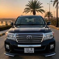 لاندكروز بريم • ٢٠١٠ • مكفولة
