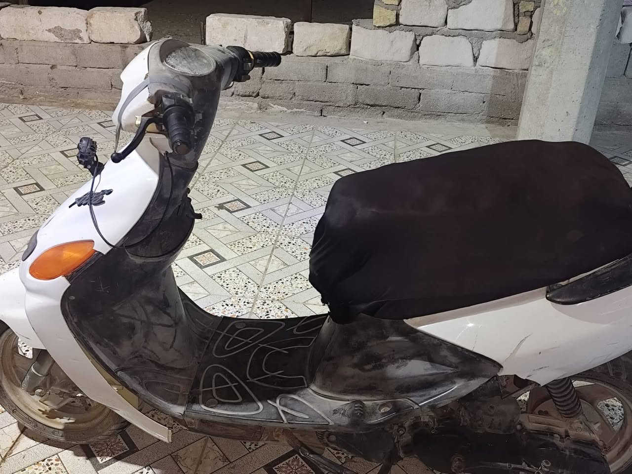 للبيع • مجال قليل