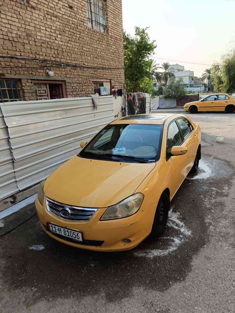 سلام عليكم بي واي دي جاهزه من لاخير كل نقص مابيها تبريد كير محرك خير من الله رقم بغداد نكليزي باسمي تحويل ثاني يوم باتري تخم تاير جاهزه سياره  سعرها 48 وبيها مجال مكانها بغداد الرحمانية مال شعله ***********
