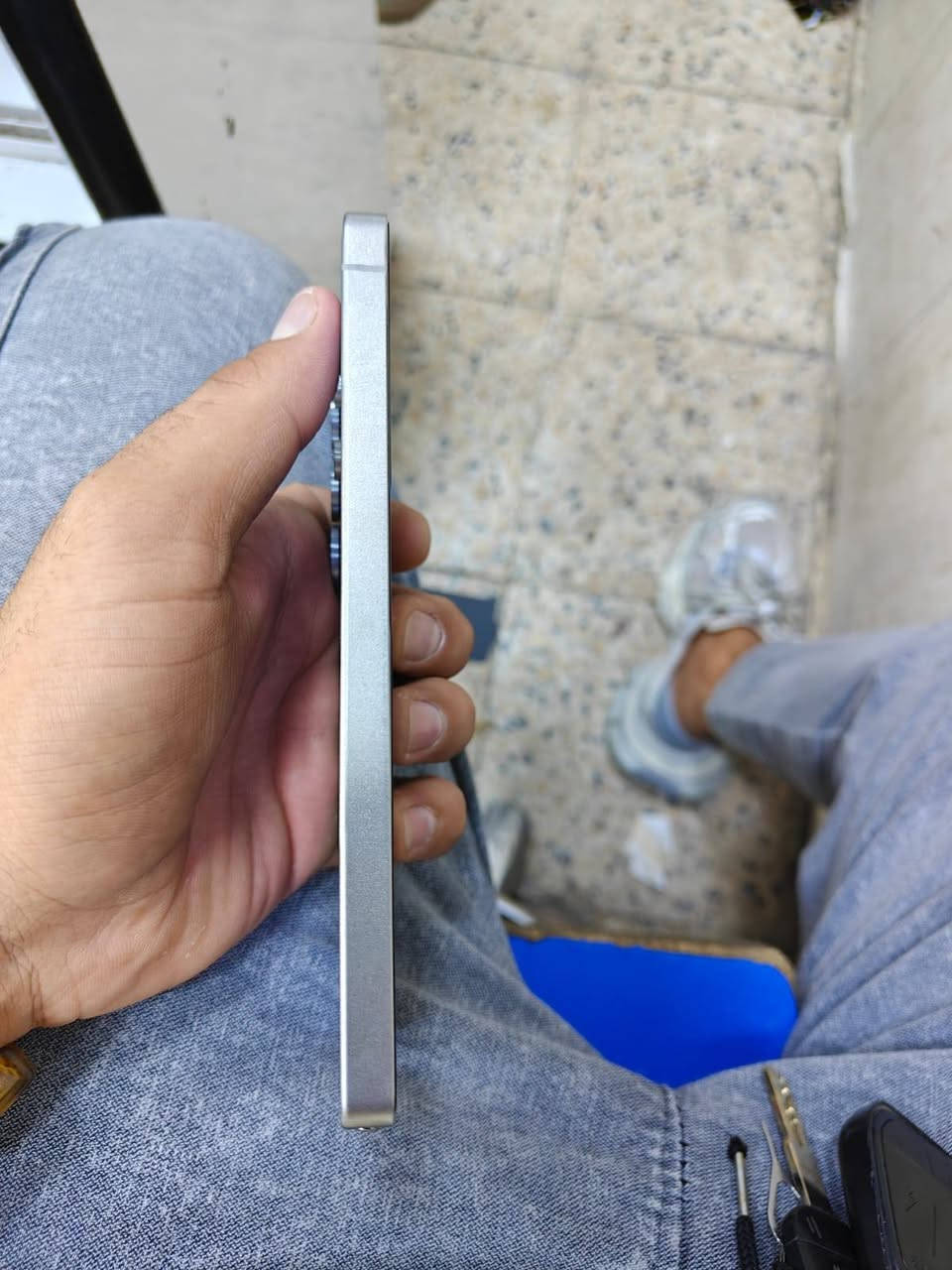 سلام عليكم S25 Ultra 256_ 12
كله مكفول مكاني بغداد 1,100 بي مجال بسيط 
***********
