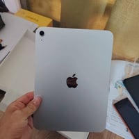 آيباد 11 • ١٢٨ جيجا • بطارية ٩٤٪