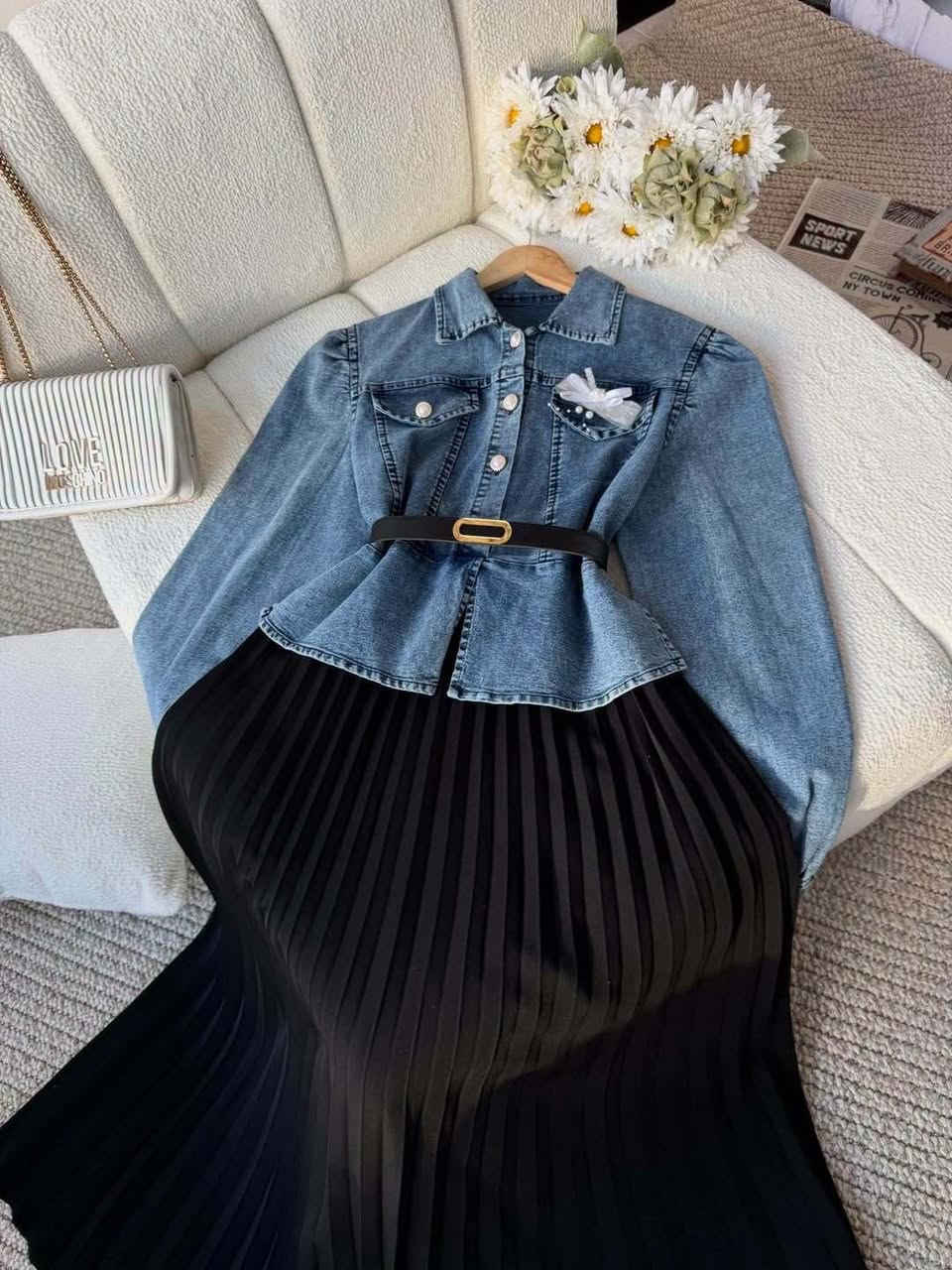 الجديد 🎀
فستان جينز نسائي 
القياس 38/40/42/4/46
السعر 24 الف فقط 💜
