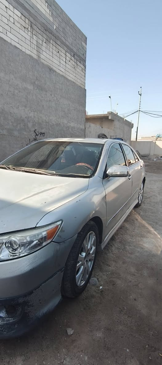 سياره كامري مديل ٢٠٠٧ محدثه ٢٠١١ سياره جاهزه وكامله بأسمنه وهاي صور السياره كدامكم بس جاملغ مبدل ولباقي كفاله وارد السعر 80 بيهه مجال مكاني البصرة رقم الهاتف
‏‪***********
