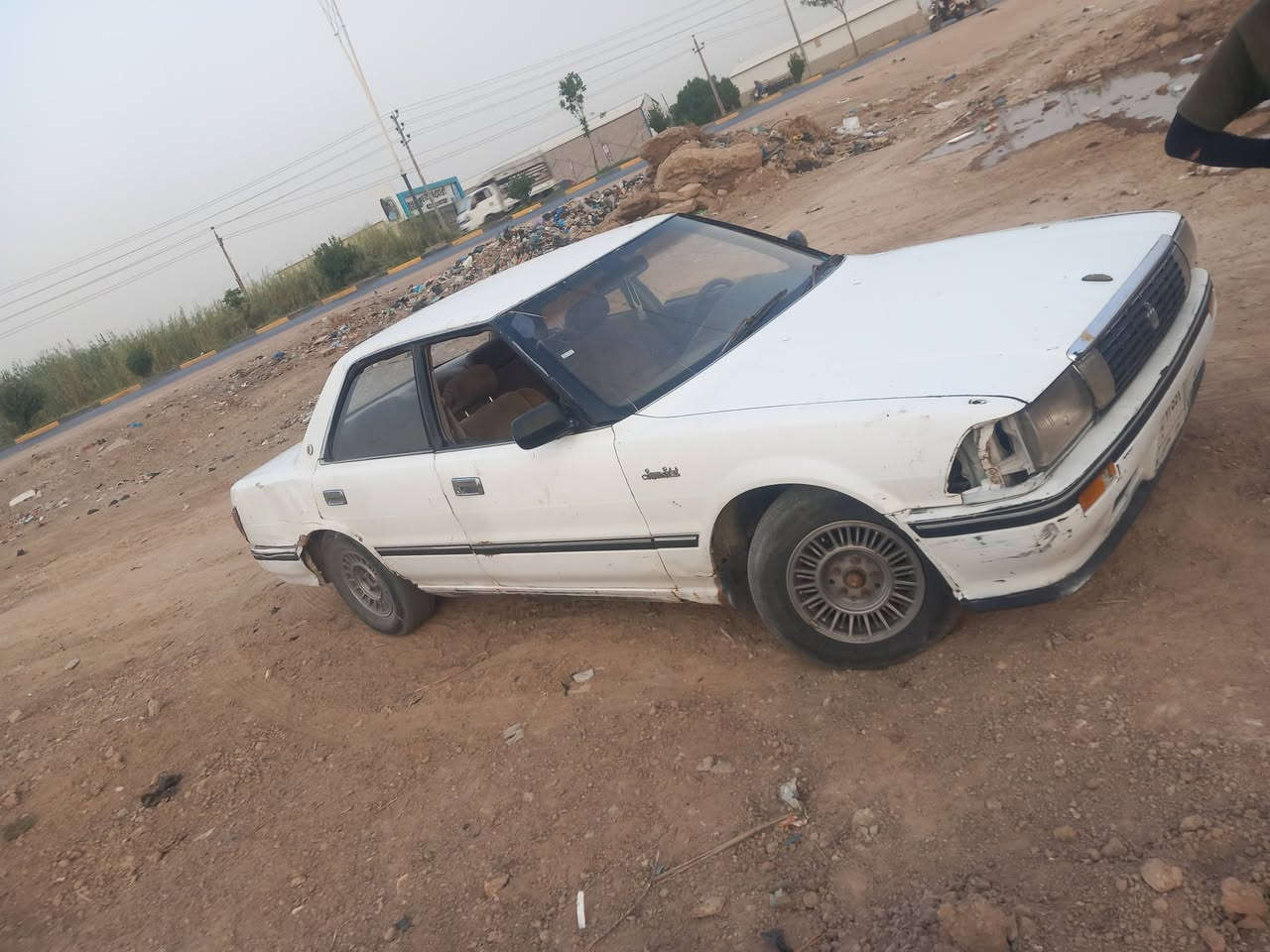 السلام عليكم عندي هارتوب موديل 92 مكينه وغير شرط دي 4 حداديه حلوه كهربائيات كلها شغاله رقمها بغداد سنويتها عاج منتهيه بال 23 عن الحلال والحرام والسرقه سعرها 16 ورقه وبيها مجال للشرايkkk,***********
