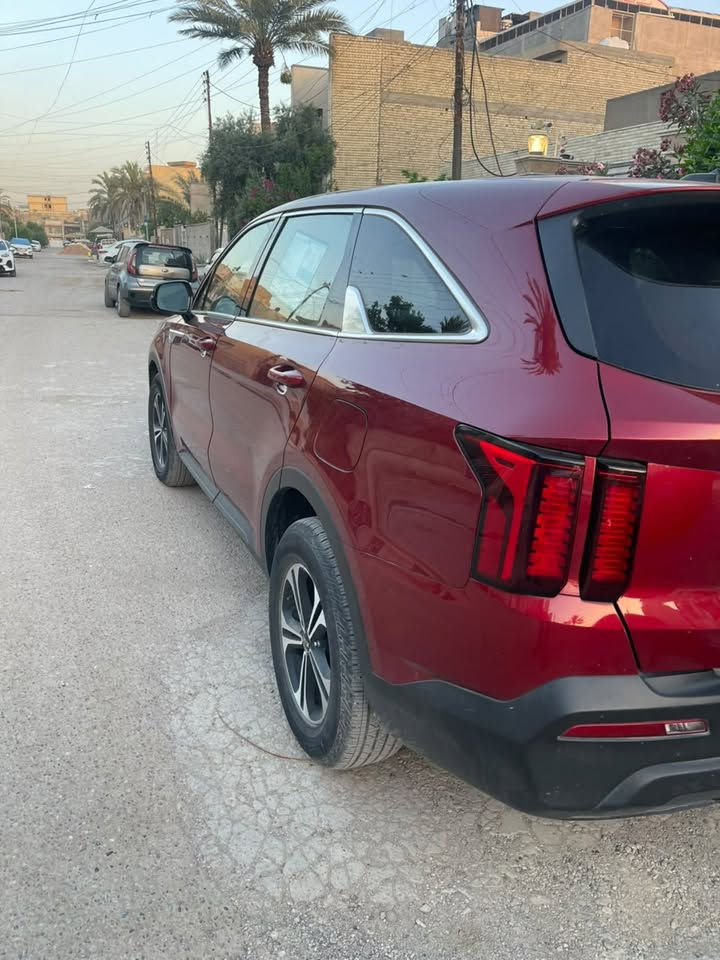 � للبيع كيا سورينتو 2022 🚘

📍 رقم بغداد
🎨 اللون: ماروني
⚙️ المحرك: 2500 CC
📏 الممشى: 10,000 كم فقط
✨ السيارة نظيفة ومرتبة جداً

🔹 موديل 2022
🔹 استخدام خفيف
🔹 داخلية نظيفة
🔹 جاهزة للفحص من قبل المشتري
🛑السعر 190
🛑لل اتصال ***********
🛑السياره وارد أمريكي ضربتها جاملغ امامي فقط
