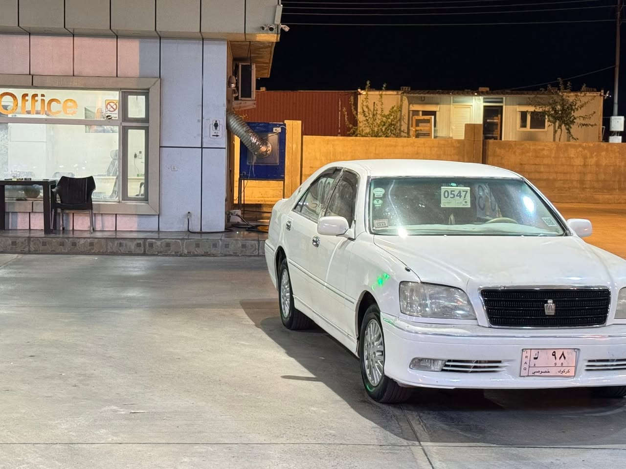 مەلیکە بڕاوە بڕاوە
کۆدی بۆ کراوە بارکۆدی پێوەیە 
مەکینە دیفۆڕی بچوکی ١٧١ 
دوو دوگمەی پەردە 
تەقە و ڕەقەی بەشەرت 
مۆدێل ٢٠٠٣ی لایت کریستاڵ 
چوار تایەی ویلی لۆکی لەسەرە 
خوار هەموو بازاڕ ٣٥ گەڵاو کەمێک مەجال
ژم/***********
