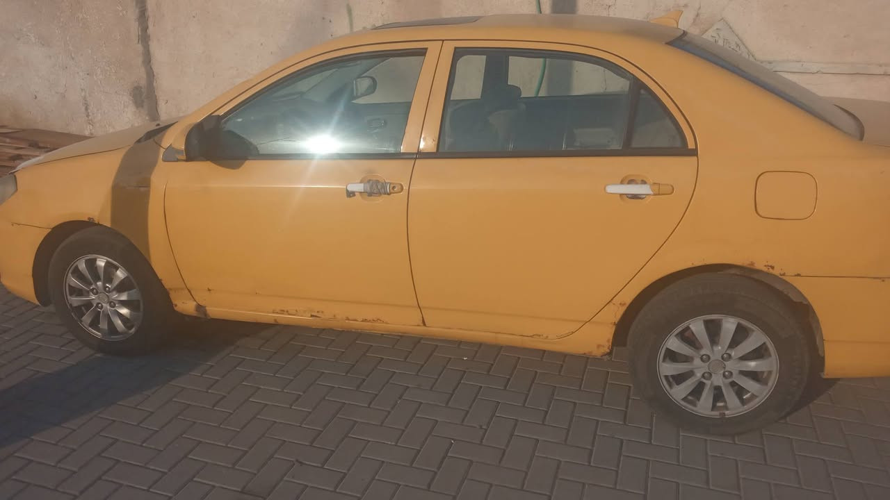 سلام عليكم سياره بي واي دي G3 كير محرك مضبوط والكشر شوف العين سياره ابيعهه كوم حديد اكلك  رقمهه ميسان السعر 25$ وبيها مجال للإستفسار على الرقم *********** واتساب أو فيس
