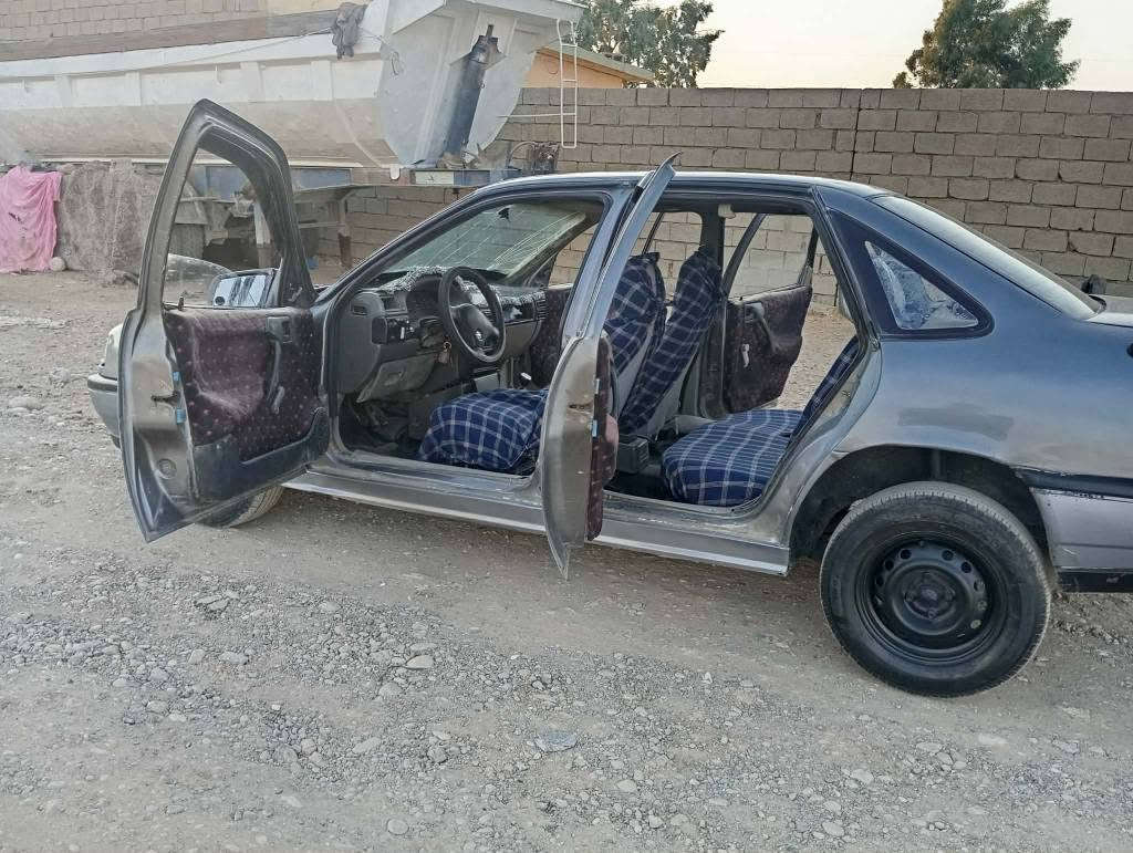 ڤيكترا ارمي پلاستيكي سليماني 
مكينه 16قايش پان 
گيرومكينه ي به شرت 
سعري خواربازار تنها 15 
شوين ;چمچه مال 
بو زانياري زياتر 
***********
*********** شمشمل, السليمانية
