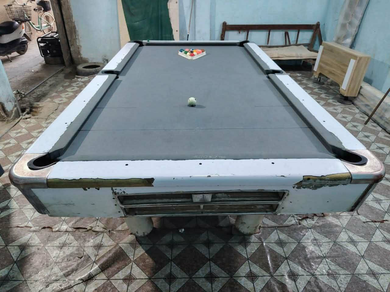 ميز بليارد للبيع من شركه (wiraka)
السعر 700 وبي مجال 
للتواصل الاتصال بالرقم

 ***********
