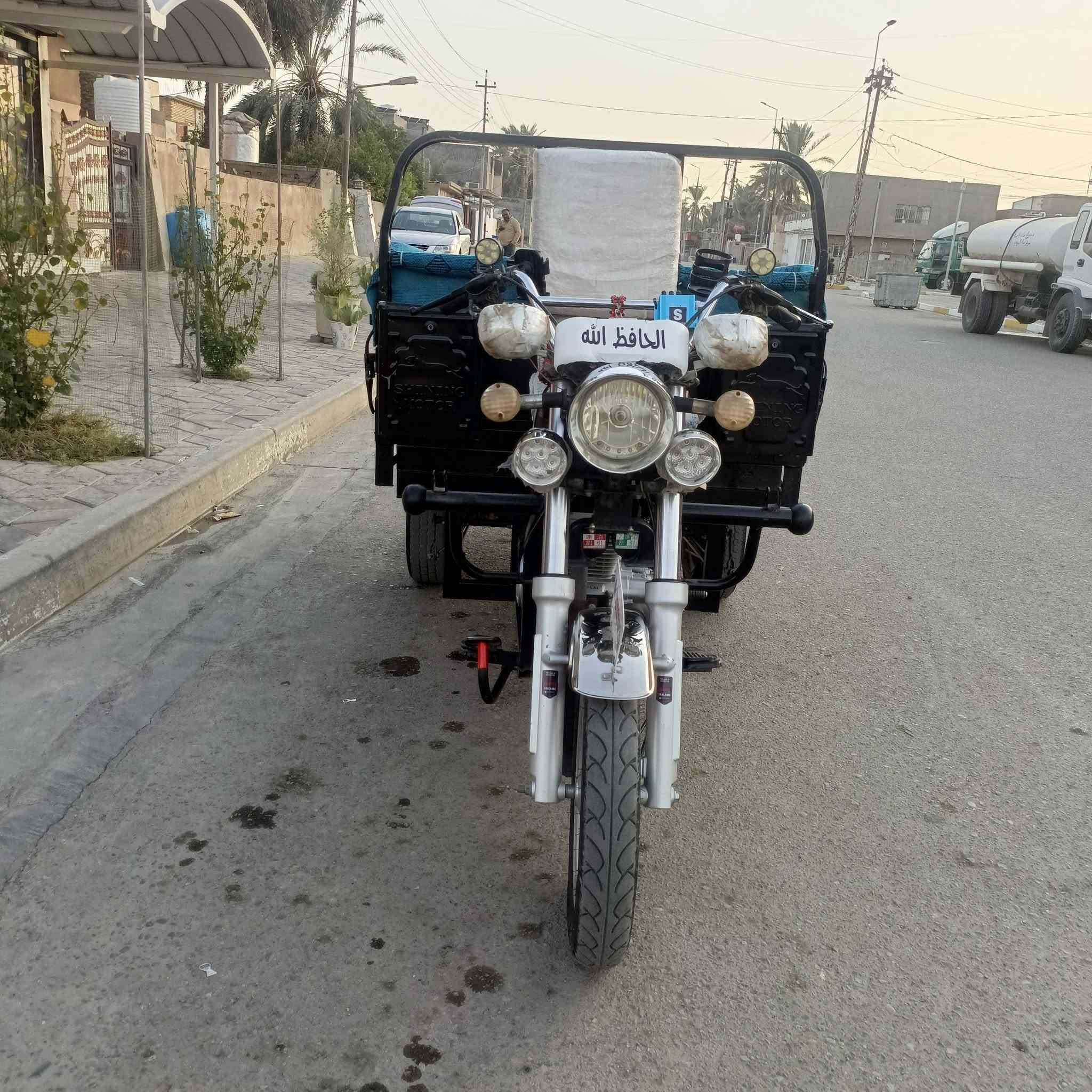 سلام عليكم ستوتة معرض بلال  البيع موديل 23  نضيفة خير من الله مكفولة مكينه وشاصي واوراق  السعر خاص 
***********
