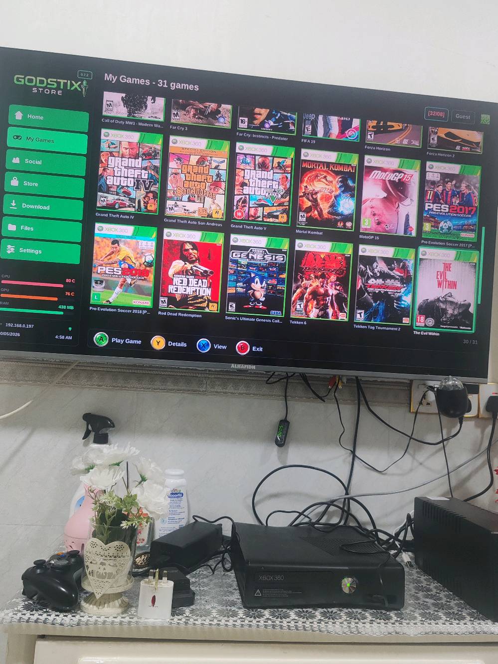 اكس بوكس 360 • هارد • يد واحدة