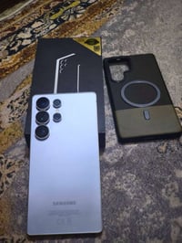 S25 الترا • ٢٥٦ • ما مفتوح