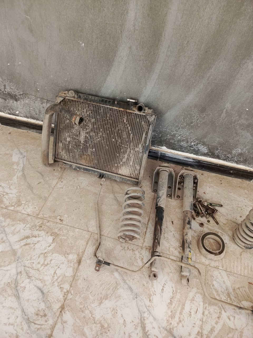 غراض بريجو تفصيخ للبيع مكان نجف ابو صخير ***********
