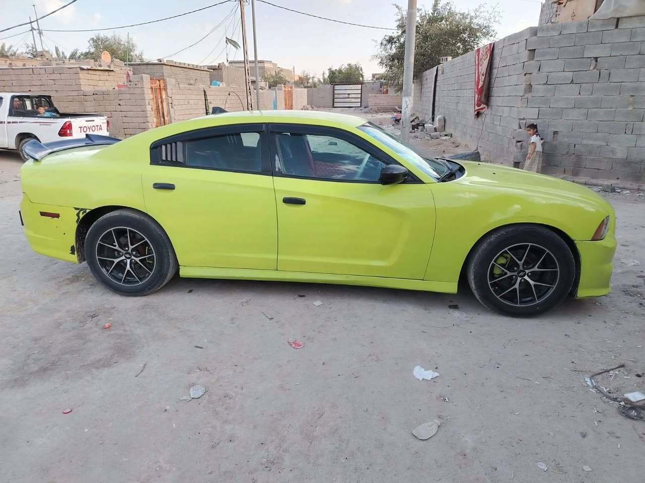 جارجر للبيع 2012 / 6 سلندر 3600 مصبوغه تغيير لون بصره بسمي السياره ما ناقصها شي كله شغال بس حداديه شويه ضعيفه السونار موجود وي الصور للعلم كصة الدوسه المذكوره بالسونار كصة تعمير بسبب طخه ماعابره الشراي يراسلني ويدلل 110 وبيها مجال *********** مكان السياره البصره
