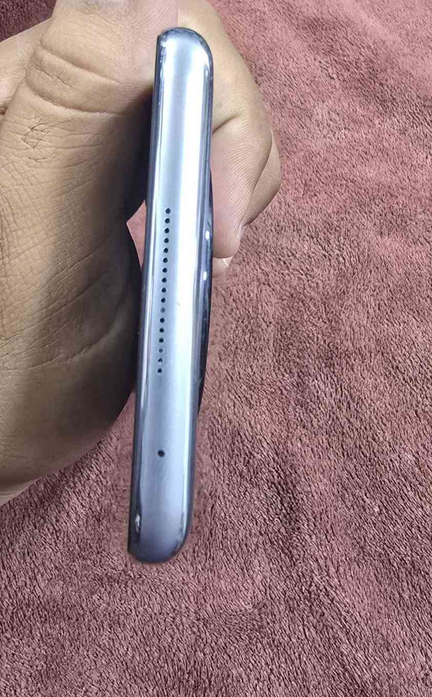 🔥هونر X9 للبيع (ما مفتوح شرط )🔥
الجهاز HONOR X9
✔️ذاكرة 128 GB 
✔️رام 8+2 
✔️بطارية 4800 mA 
✔️حالة الجهاز نظيف جدا( ما مفتوح)
السعر 145 الف 
اذا شراي تواصل ع الخاص 
او الاتصال على الرقم ***********
