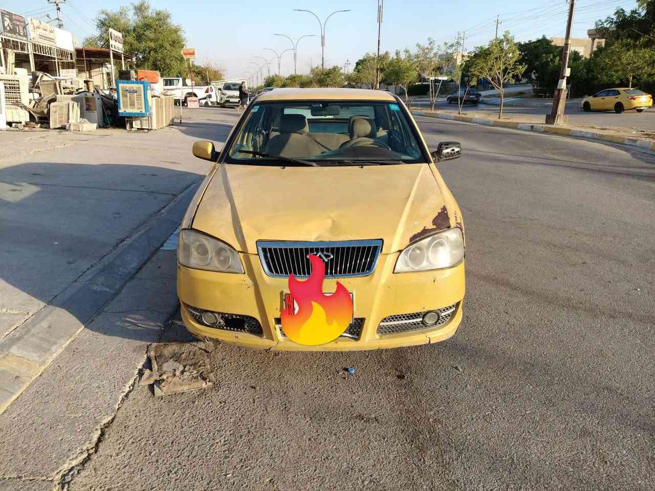 سيارة شيري للبيع
كير ومحرك يارس شرط بدون عيب
رقم انكليزي بغداد 
تيرات بدون عيب 
 صدر بدون عيب 
عنوان خانقين 
للستفسار ***********
