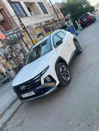 توسان خليجيه مكينه ٢٠٠٠ دوش  السيارة فوول مواصفات عدا الفتحه والجنطه ك...