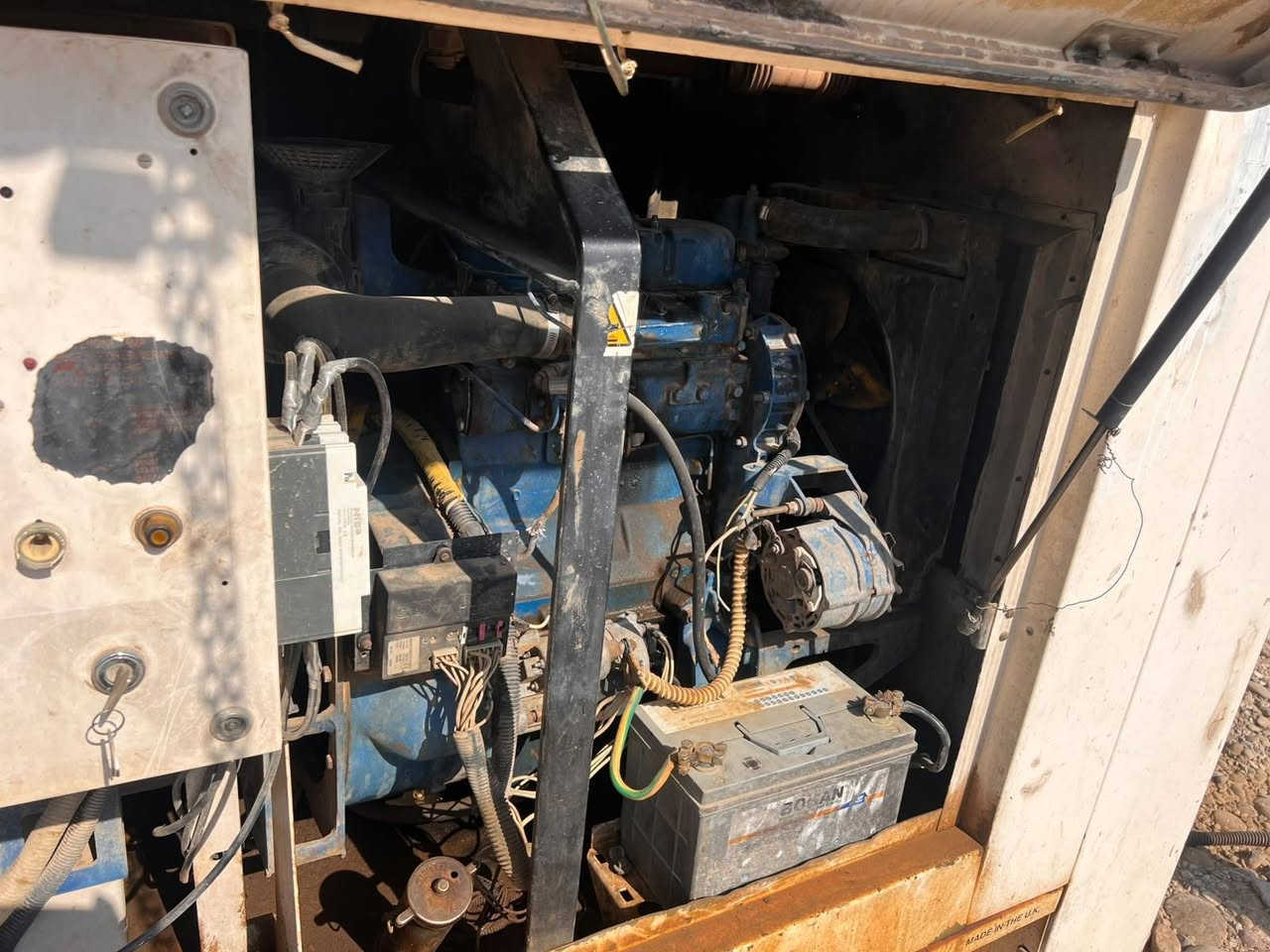 مولد بيرنكز حجم 30kv بعده جديد للستفسار الاتصال على الرقم ***********
