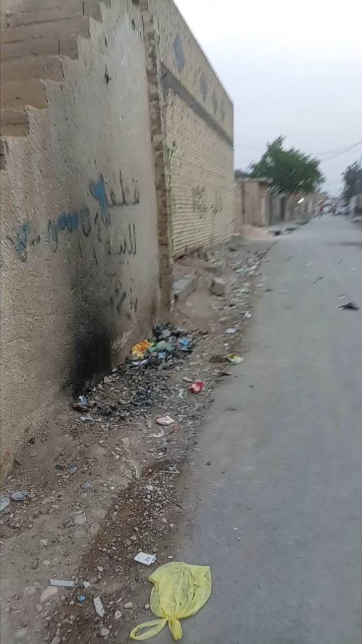 السلام عليكم بيت للبيع مع محلات زراعي بالدوانم مساحة 200 متر قريب على الشارع العام 100 متر عن الشارع العام الرئيسي  قرب اسالة الماء مقابل مطعم ديوان خدمات انتر نيت ماء مجاري  اتصال ***********
