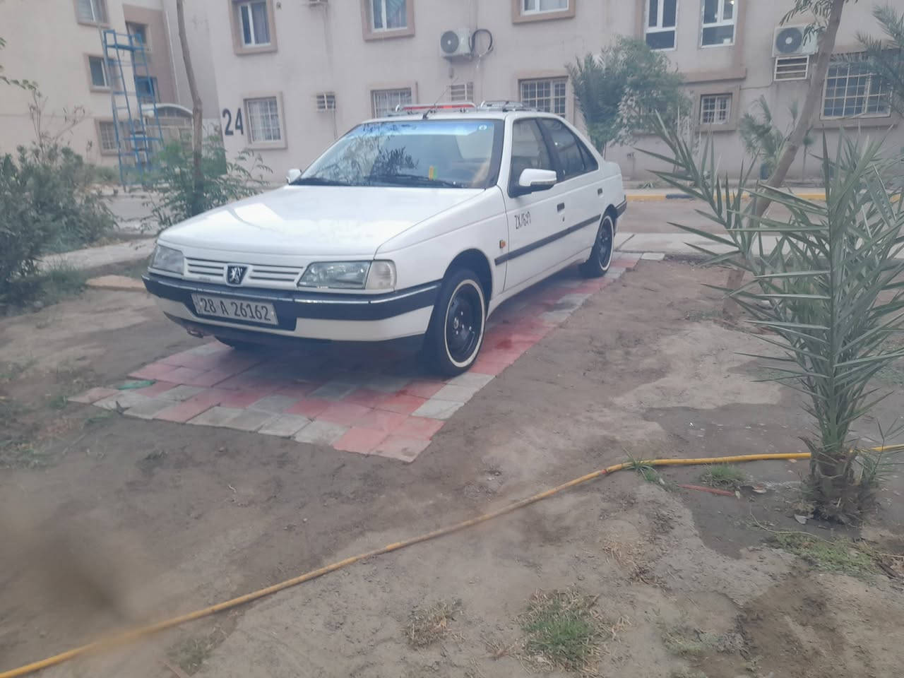 بيجو 405 • للبيع • كفاله عامه