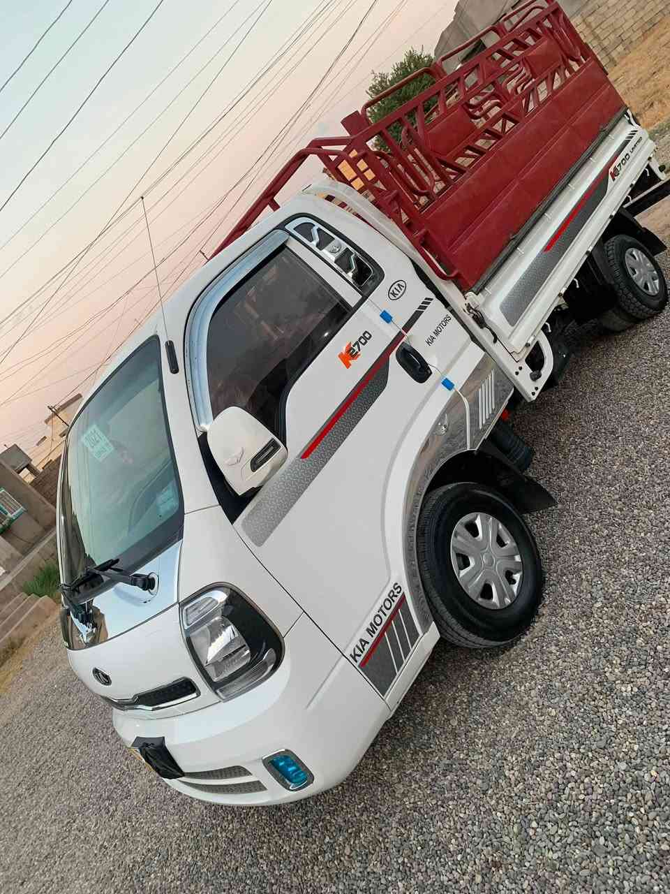 السلام عليكم
كيا للبيع موديل 2021 رقم صلاح الدين دولي شرط التحويل
مكفوله كفاله عامه محرك كير اكسن شاصي كلها شرط 
تبريد شغال ثلج كهربائياتها كلها شغاله 
السياره بدون ضرر السونار مرفق بالمنشور وضع شركه مال جناي 
مكان السياره الشرقاط /ملاحظه المحجل مو معاهه
***********
