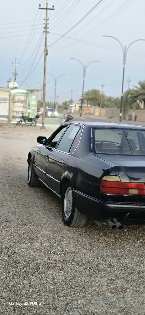 بي ام 735موديل 93 رقم انبار انكليزي السعر 32 ورقه وبيها مجال مكان السيارة الانبار الكرمه شارع الصبيحات رقم صاحب السيارة ***********

نص مكتوب في الصور:
- Galaxy S24 Ultra