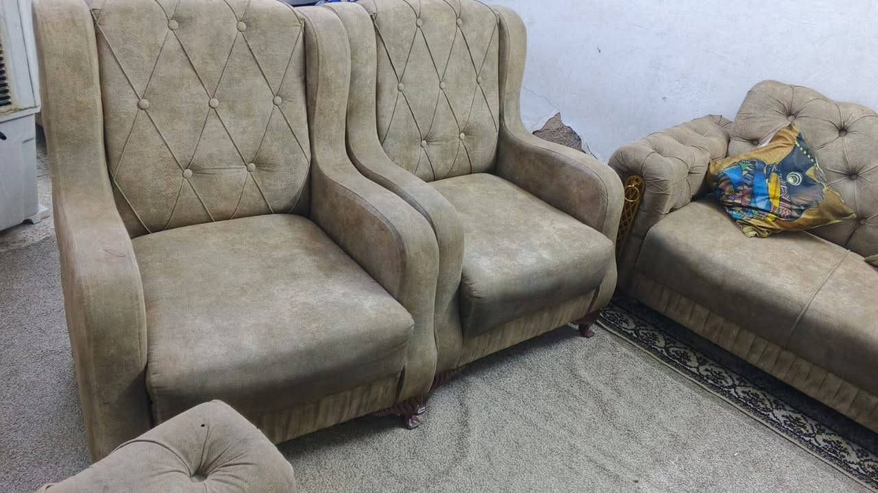 طقم كنب • ١٠مقاعد • المعسكر البلديات