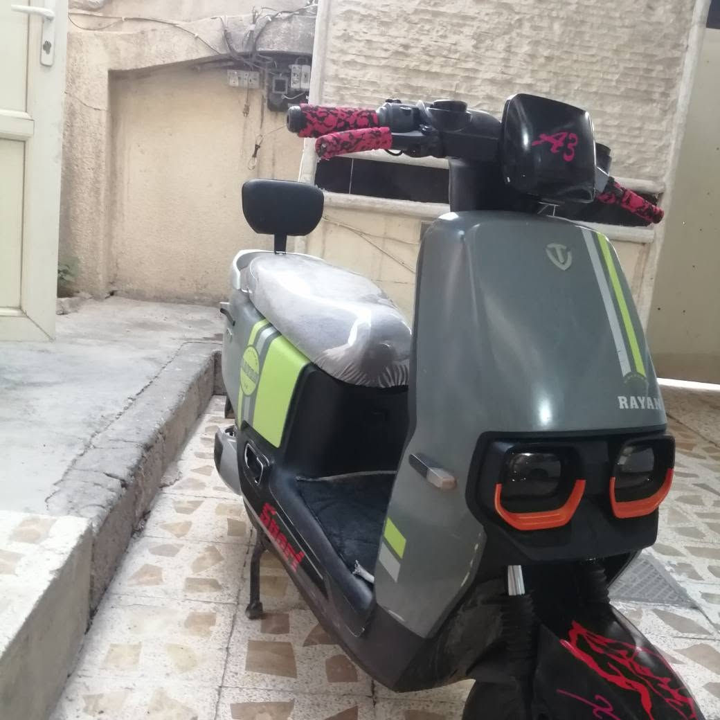 دراجه شحن ريان نضيفه بطاريات فول لسعر ٦٧٥مكلف بالنشر شراي اتصل ***********
