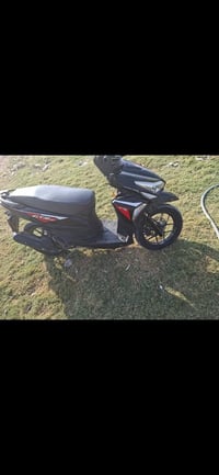 اخوان دراجه للبيع تفصيخ تاخذه كله دراجه شغاله نكره سلف سرعه 160سبب بيع...