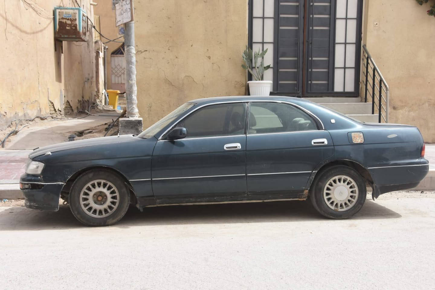 سياره بطه للبيع
السعر 35ورقه سياره جاهزه 

رقم :***********
