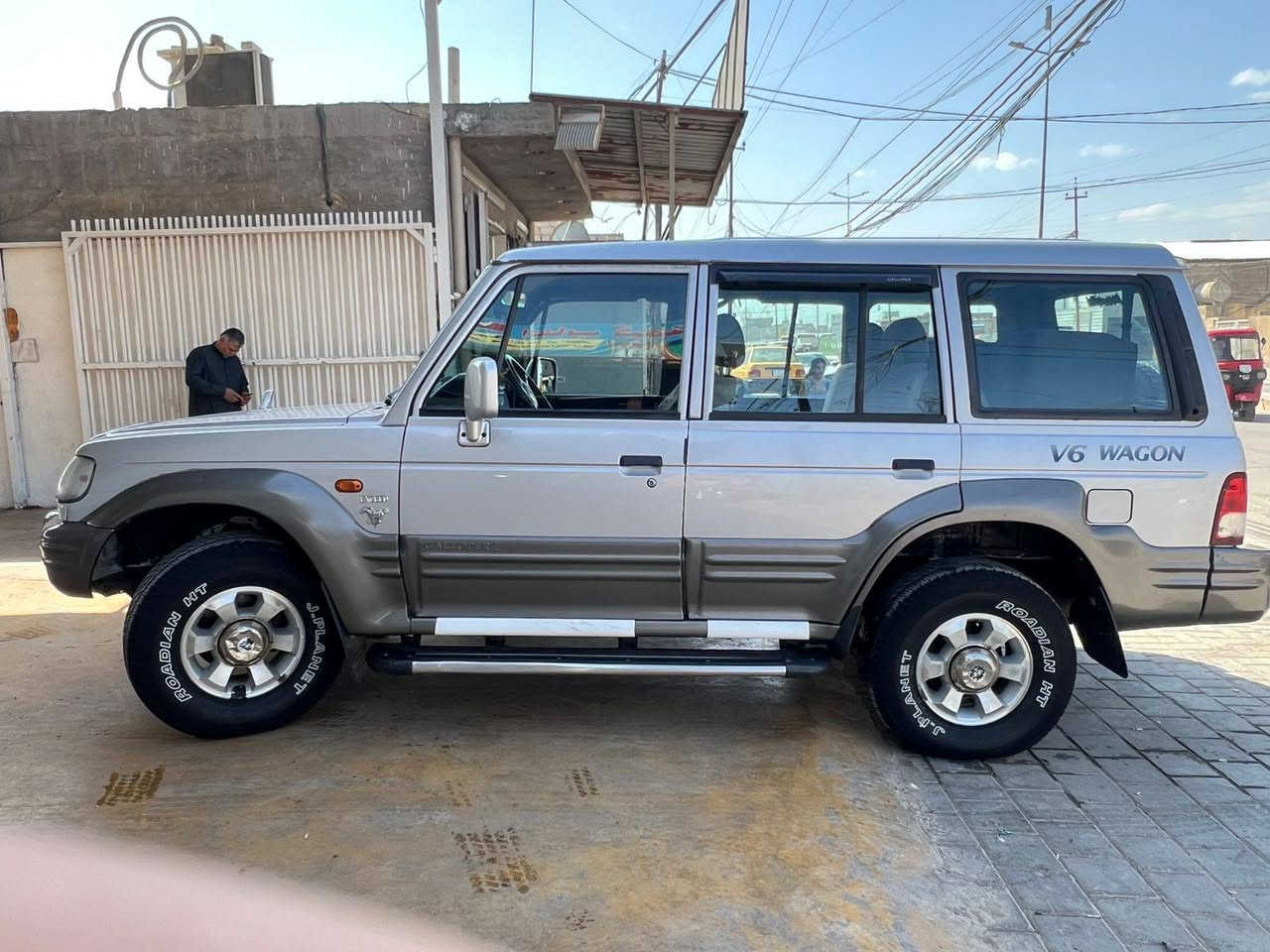 سلام عليكم كالوبر للبيع موديل 2001العنوان بغداد /***********/0781008276
