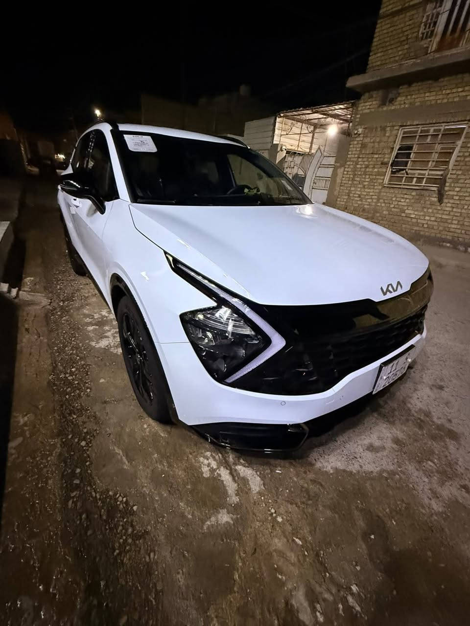 كيه سبورتج 25زيرو - مرقم بغداد - داخلية جلد زيتوني مطعم بكنتارا المواصفات:
• محرك سعة 2000 سي سي
نقاط عمياء
نبريد شاشه
• بصمة + تشغيل عن بعد
• كراسي كهرباء مع تدفئة
• ستيرن تدفئة + شفتات كير سبورت
Apple CarPlay & Navigation شاشة متصلة تدعم •
• جنطة كهرباء خلفية
• ويل حجم 19 إنج
• شحن وايرليس
• سايدبريك دكَمة + أوتو هولد
• درايف مود (أنماط قيادة)
• مانع انحدار + مانع انزلاق
فول تحكمات ستيرا
كامرة دوارة + حساسات أمامي وخلف
• لايت زينون عالي/ناصي + LED ليزري نهاري
LED بك لايت •
• المرايا الجانبية كهرباء مع إشارة
الضمان:
ضمان 5 سنوات / 100,000 كم - مراكز الدولية
4 تبديلات دهن مجانية (كل 5,000 كم)
السعر 235
***********
