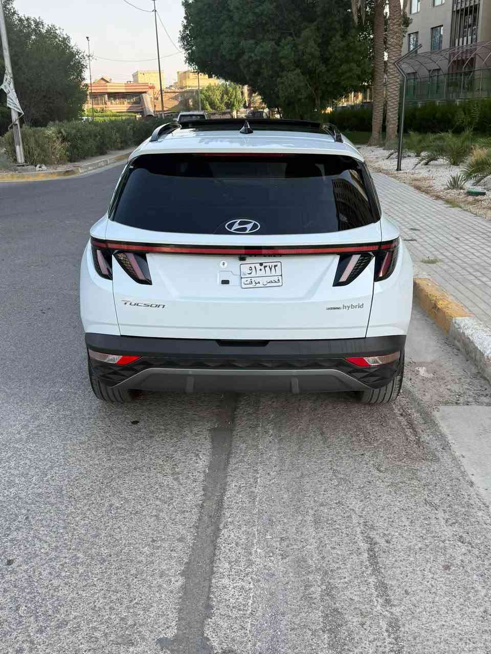 🚗 2024 HYUNDAI TUCSON HYBRID LIMITED

🛠️ الضرر:  جانبي موضح في الصور
📏 عداد المسافة: 7000 الف مايل (فعلي)
📋 حالة السيارة: تشتغل (Run and Drive)
🔧 حجم المحرك:1.6L– 4 سلندر (هايبرد)
🔍 رقم الشاصي: KM8JECD18RU244474
📍 موقع السياره : بغداد 
للستفسار الاتصال ***********
