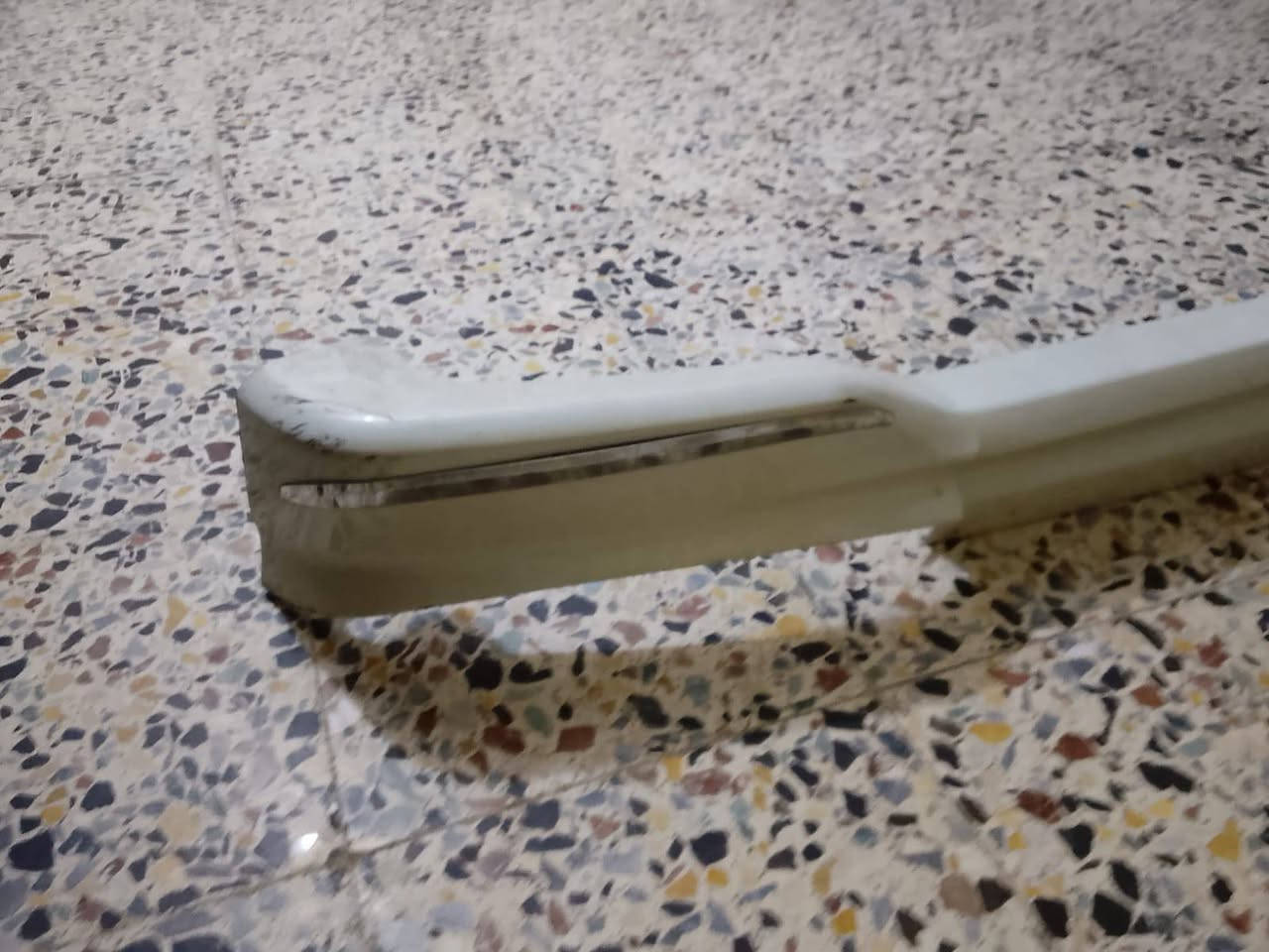 لحيه مال باجيرو • موديل ٨-٢٠ • قطع غيار