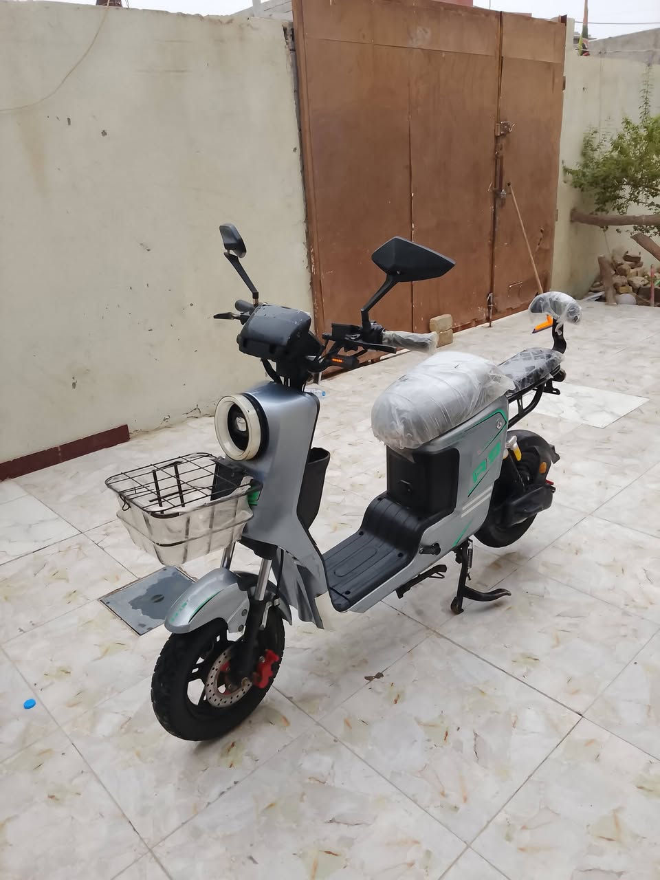 R9 • نضيفه • نشرات جاهزه